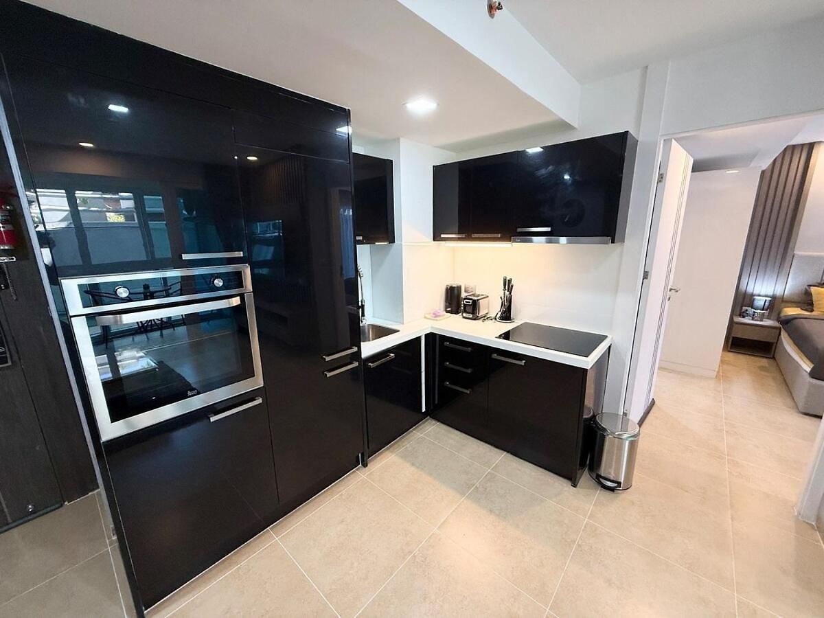 อพาร์ทเม้น Large Luxury - Centre - Centara Avenue - 101