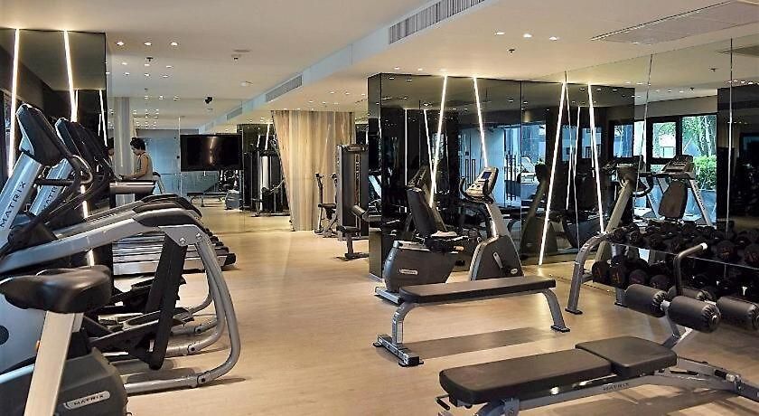 อพาร์ทเม้น The Base - Spacious 70sqm, 2 Bedroom, 2 Bathroom, Penthouse - Centre - 592