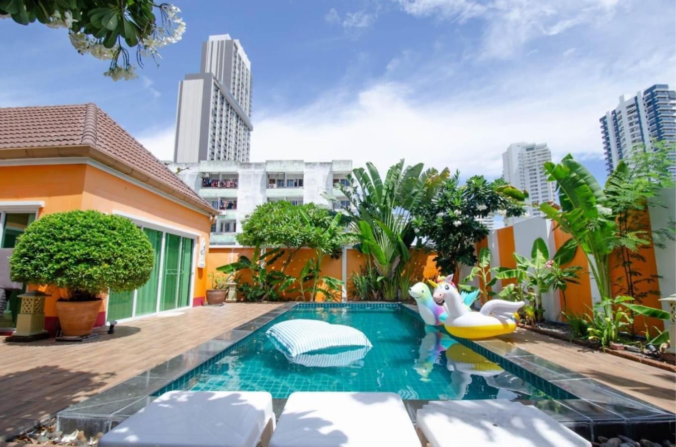 The Ace 6 Bedroom 6 Bathroom With Free Bills Pattaya