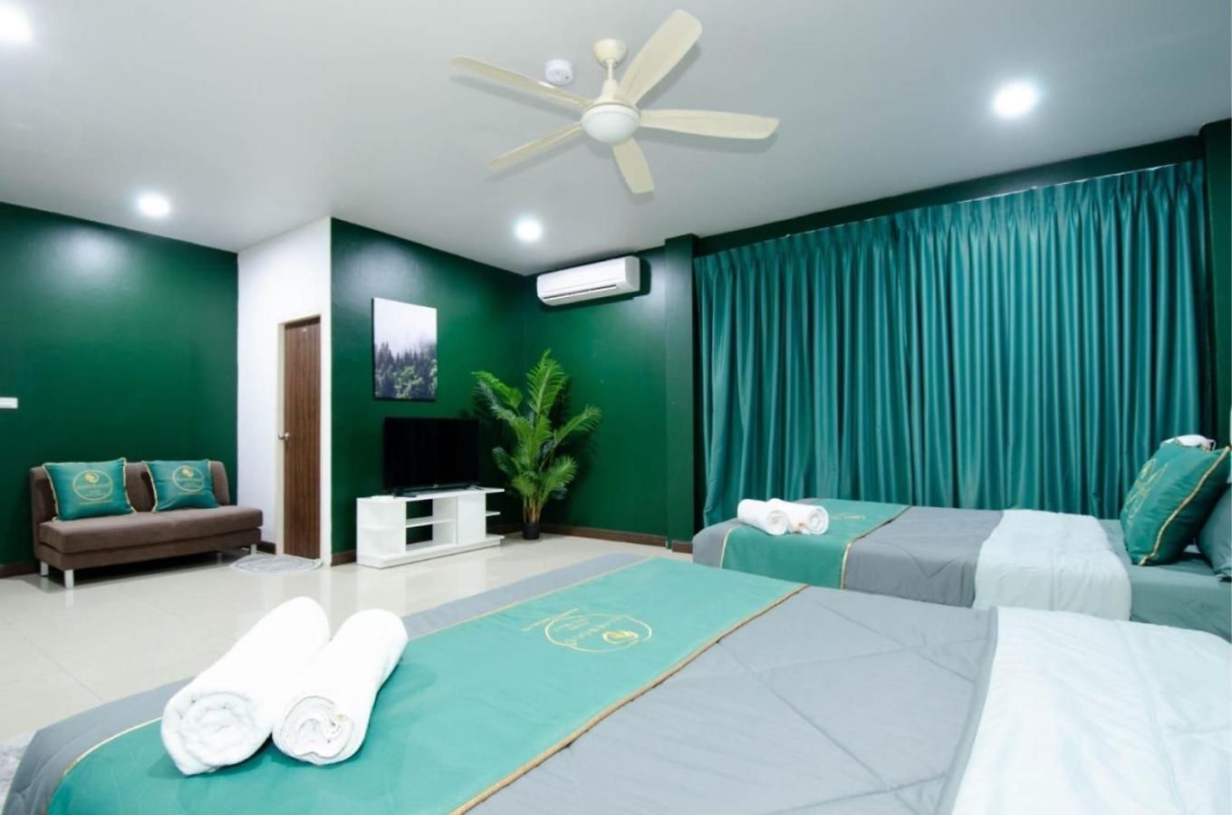 วิลล่า The Ace 6 Bedroom 6 Bathroom With Free Bills Pattaya