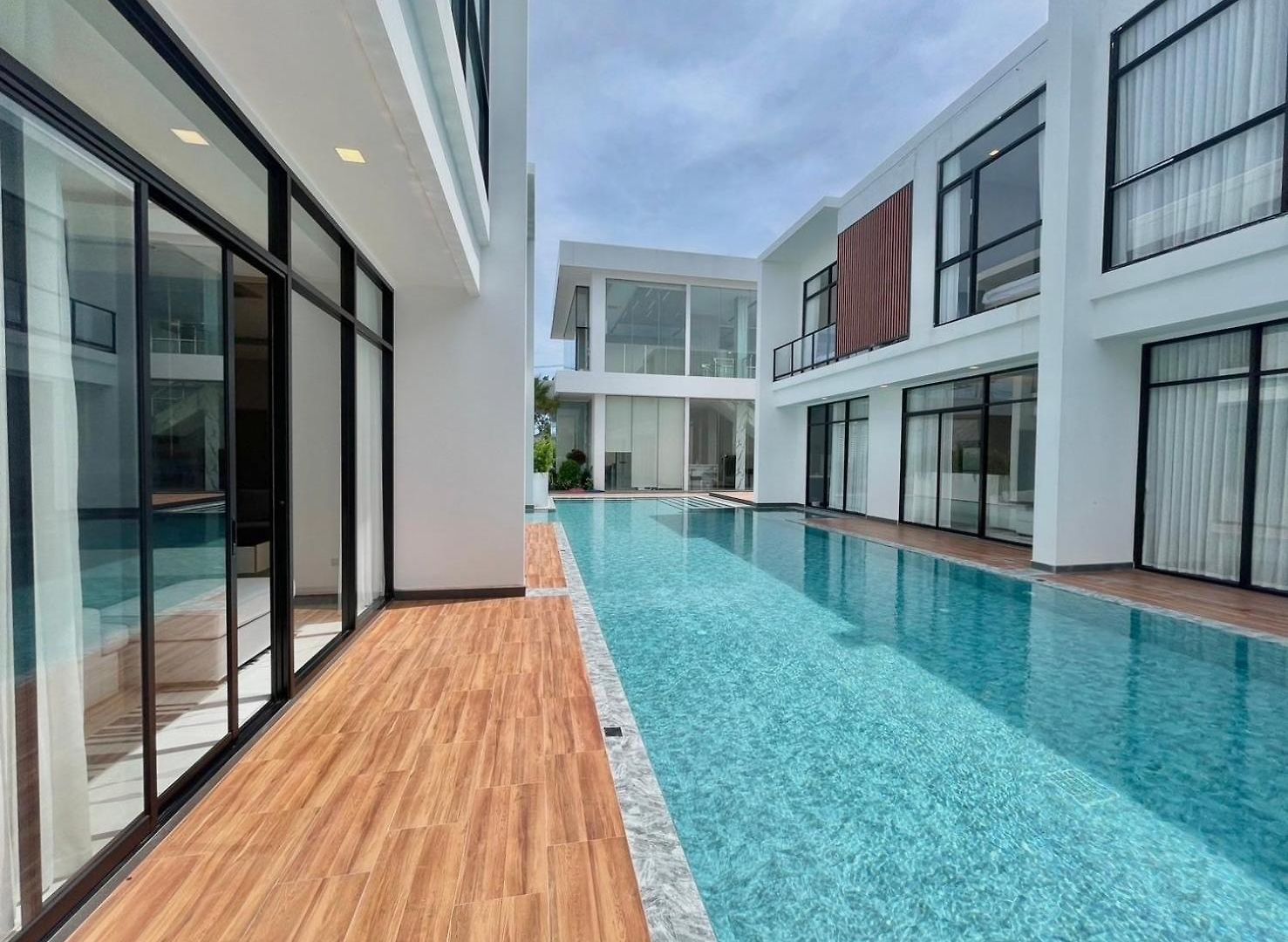 วิลล่า The Rich Garden Pattaya
