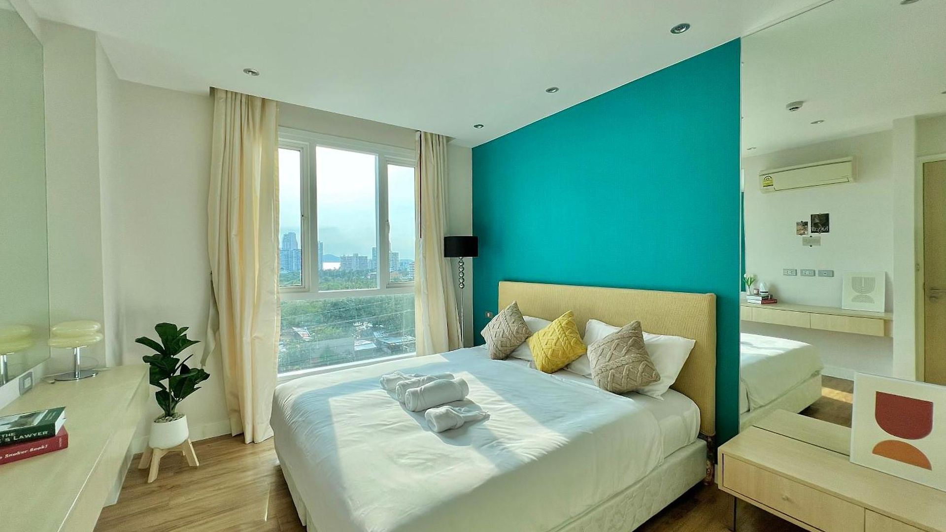 Minimal Sea Pattaya