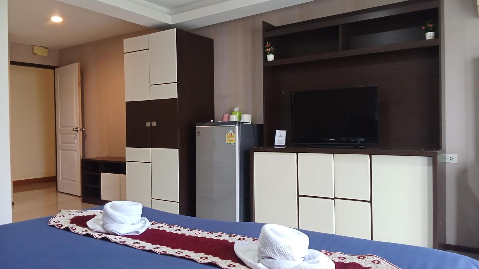 Siamese Serenity Stays-pattaya Pattaya