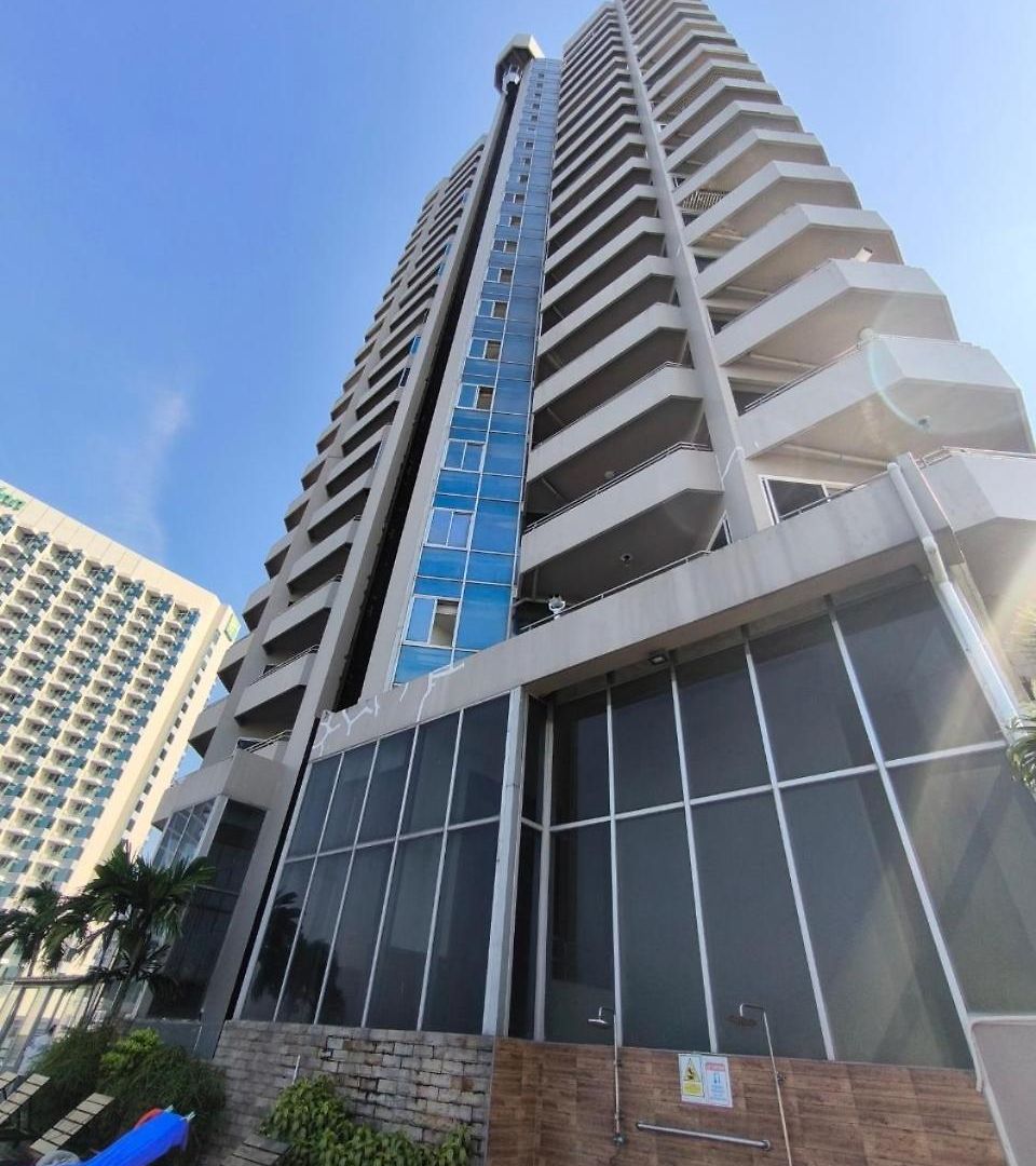 อพาร์ทเม้น Markland Front Pattaya
