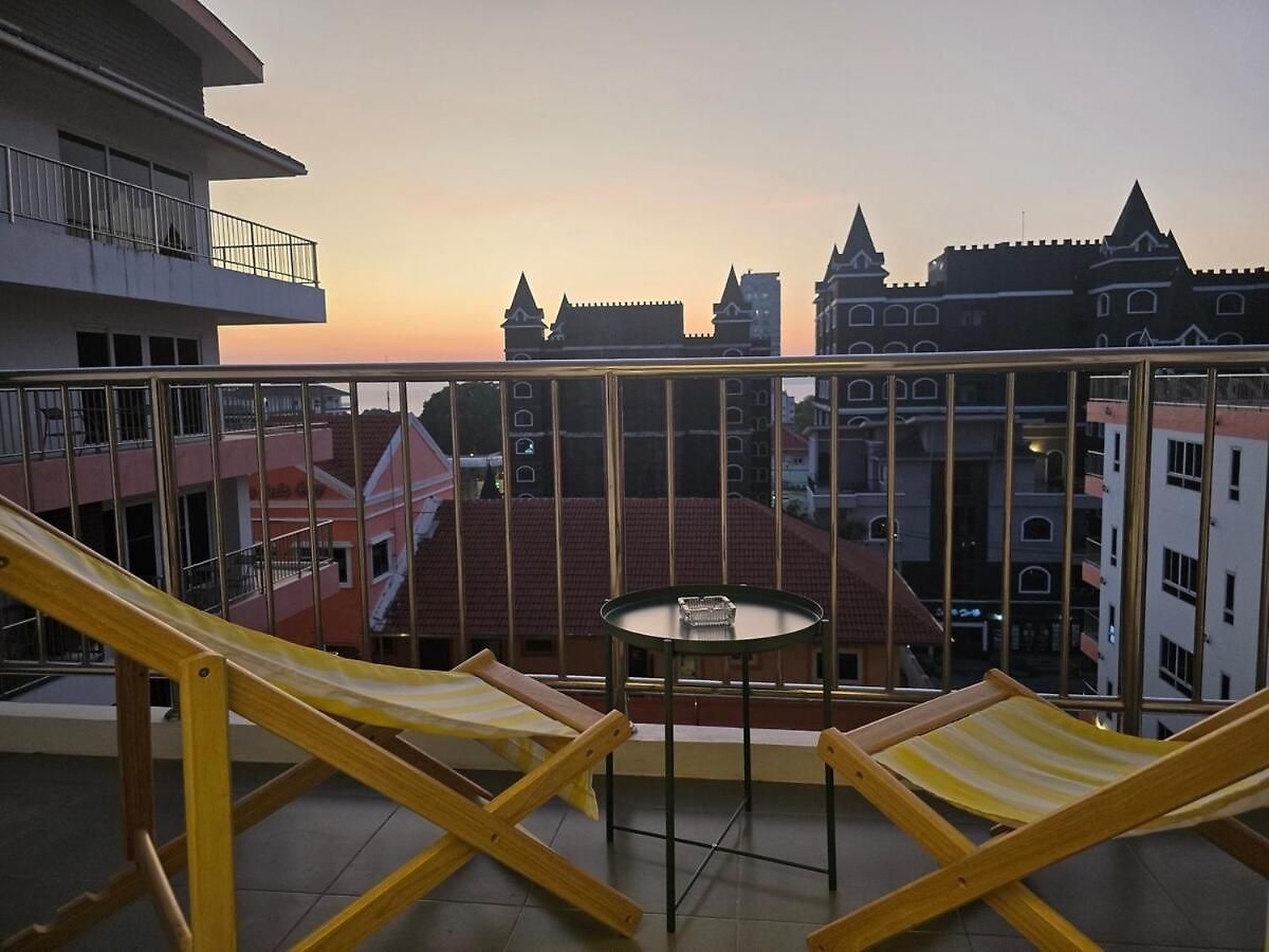 Luxurious Penthouse อพาร์ทเม้น Pattaya