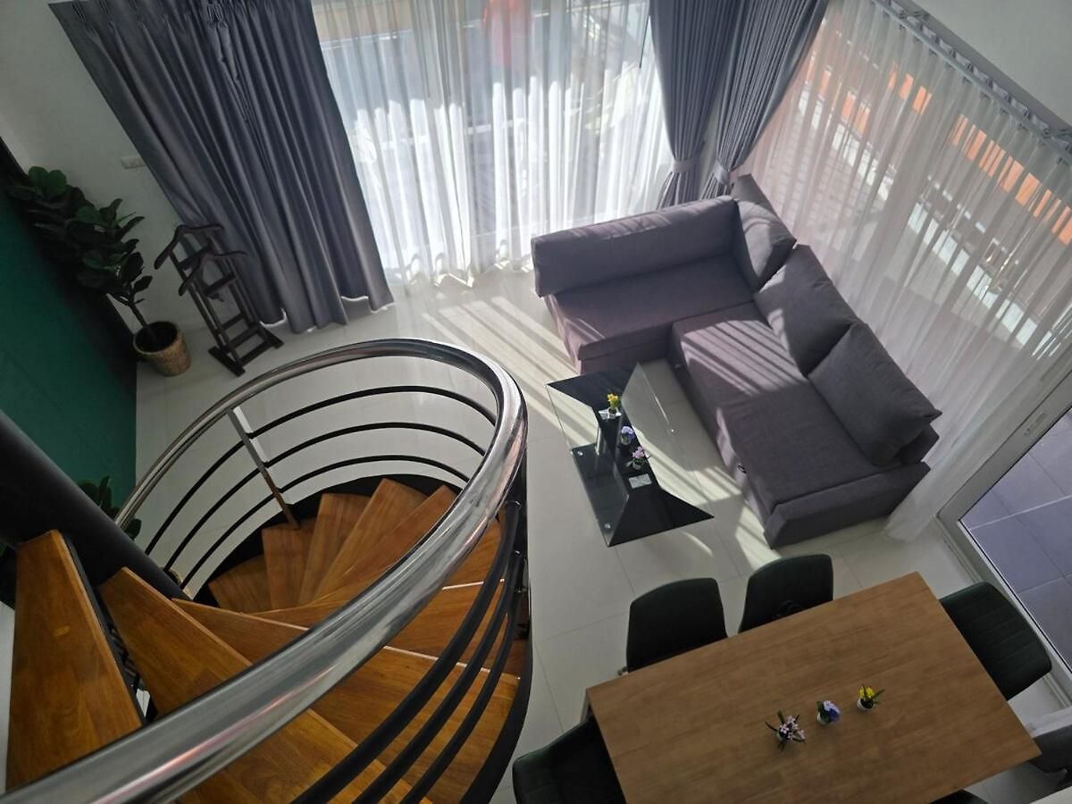 Luxurious Penthouse อพาร์ทเม้น
