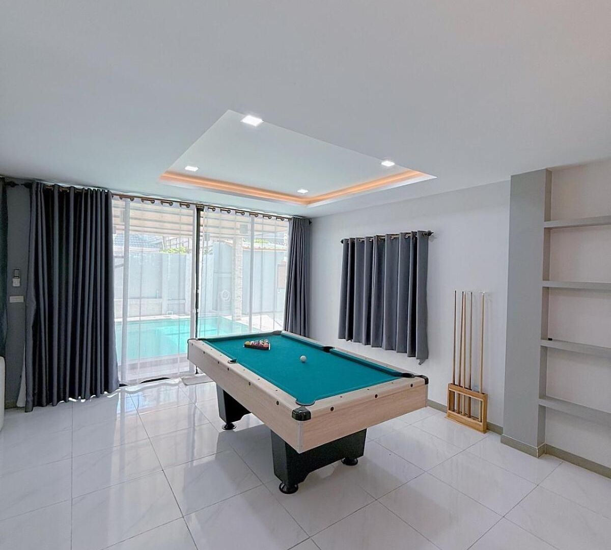 Near Three Town 4beds 5baths South * Pattaya