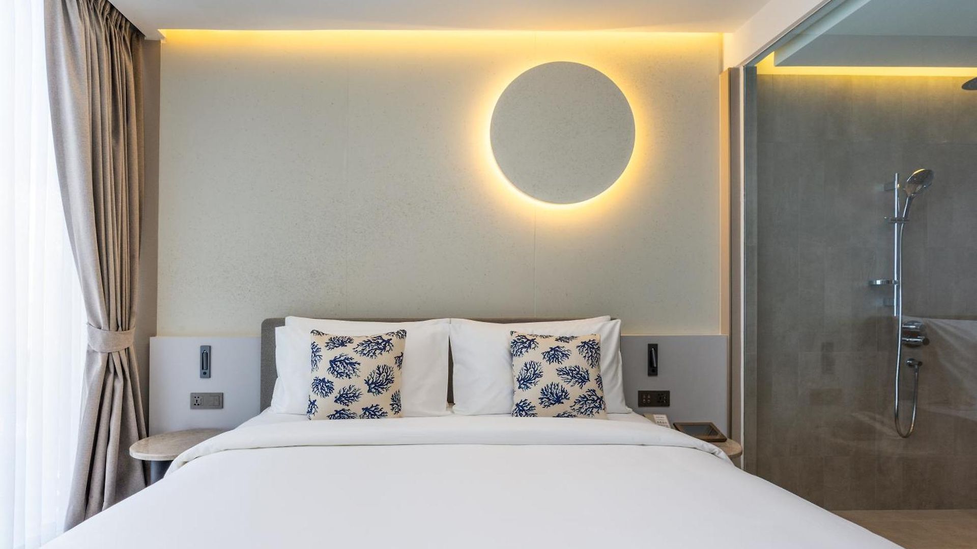โรงแรม Akara Pattaya