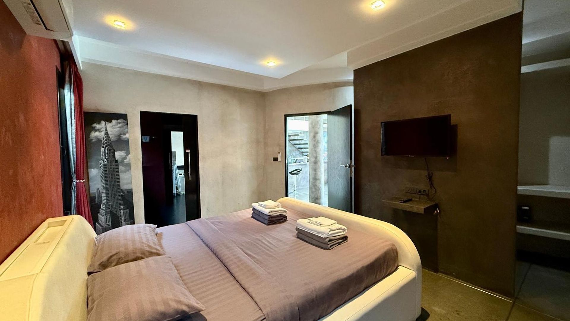 Pool 15 Nearby Walking Street * Pattaya