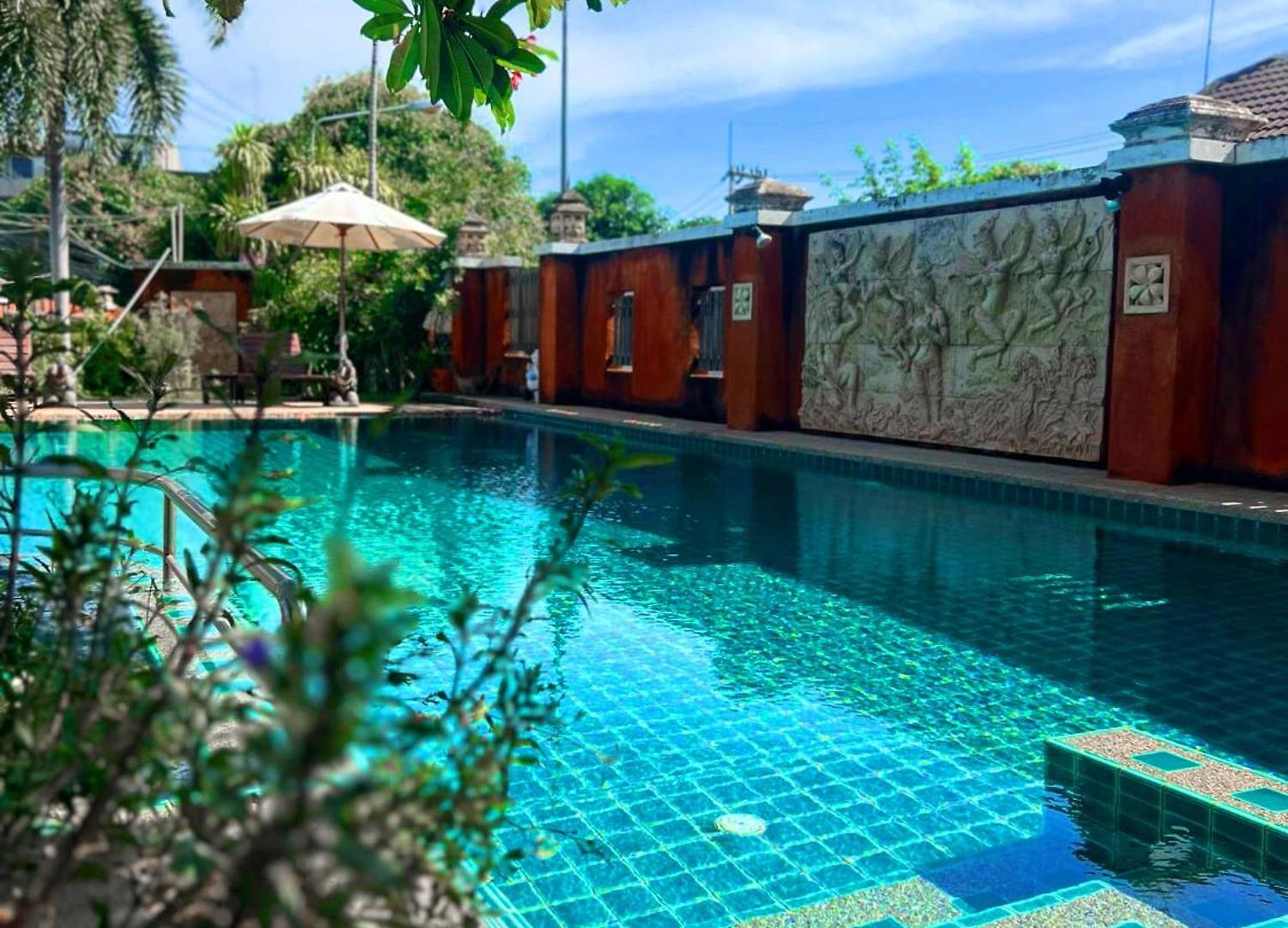Hotel Pattara Mansion พัทยา