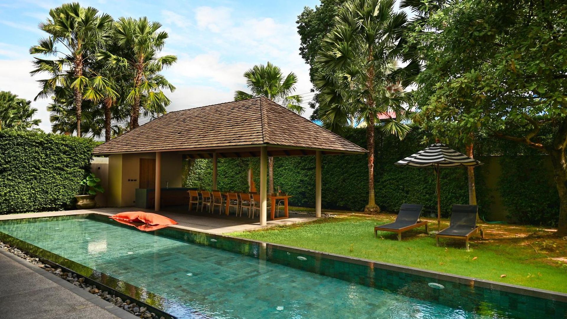 De Time - The Luxury Private Pool * Pattaya