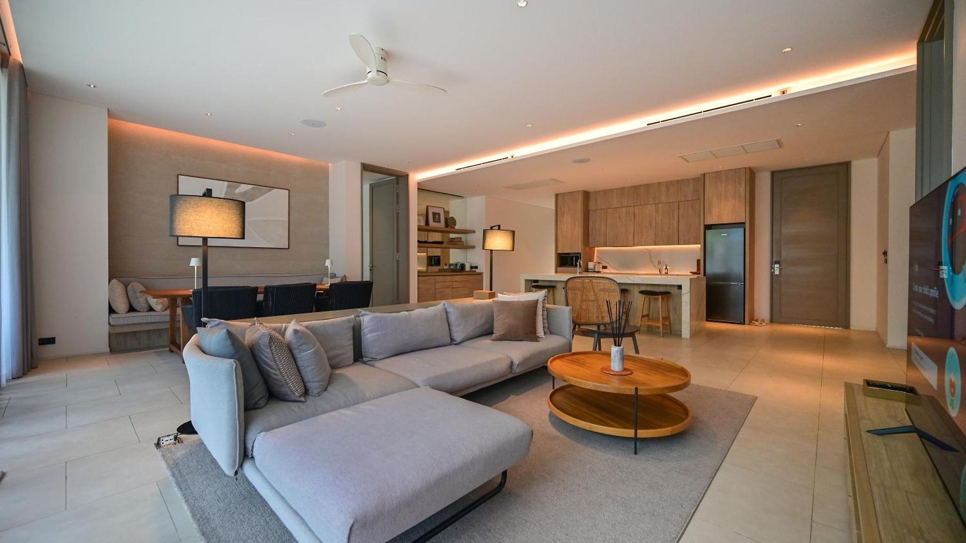 De Time - The Luxury Private Pool บ้านพัก Pattaya