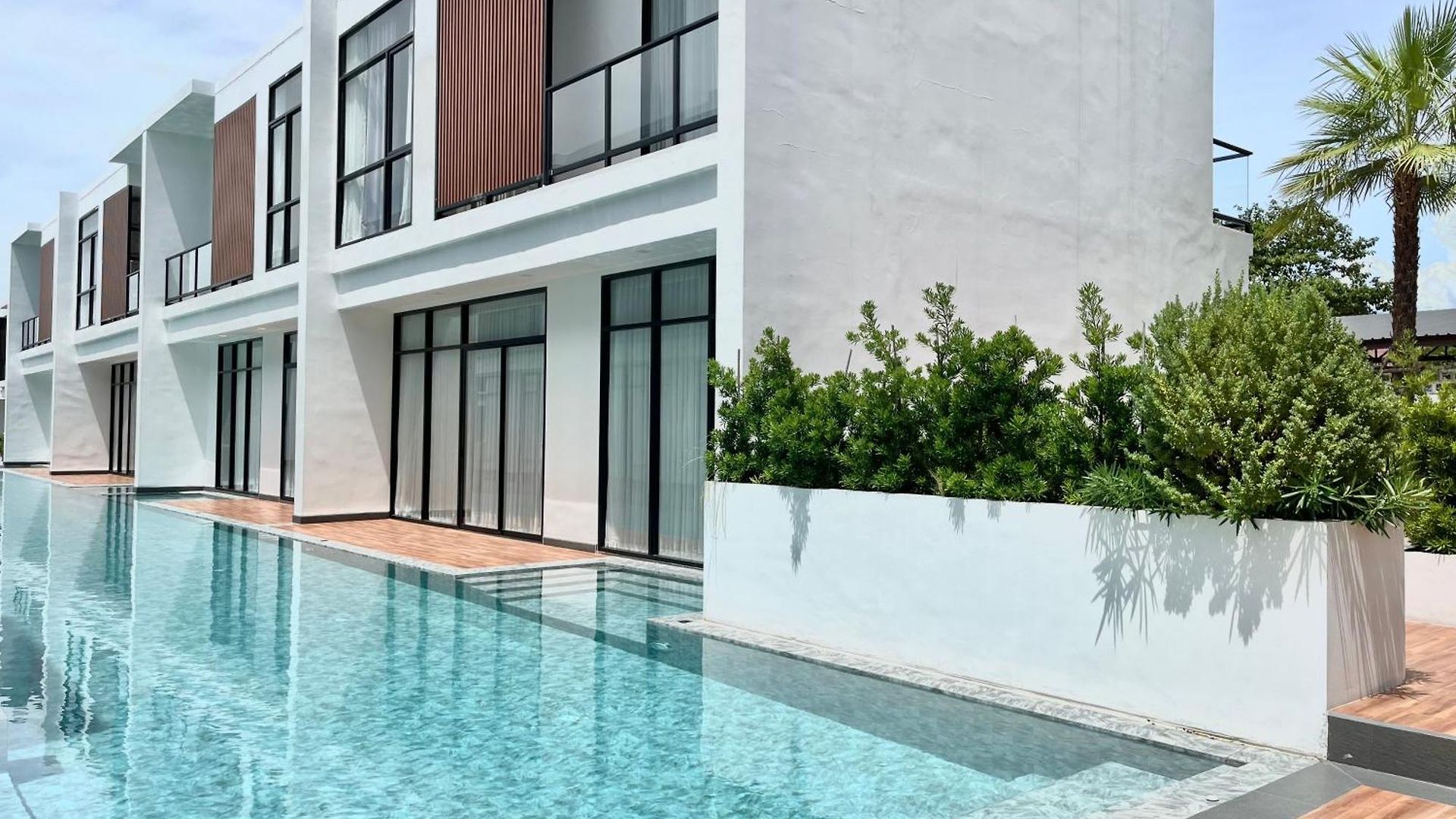 วิลล่า The Rich Garden