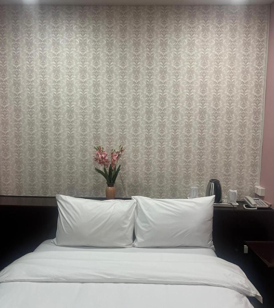 Nine Blue Boutique 3*