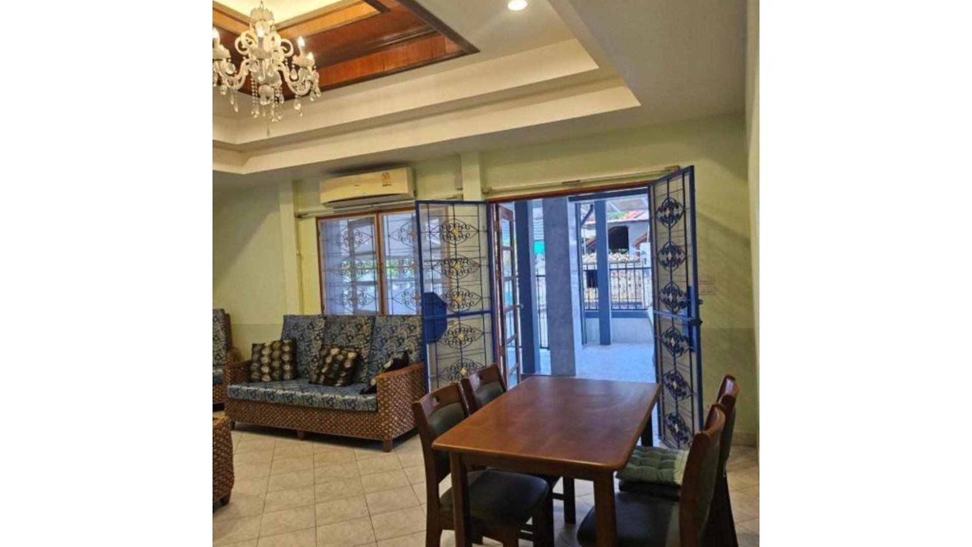 In Guest - 2 Dans Superbe Maison En Centre Exceptionne Pattaya