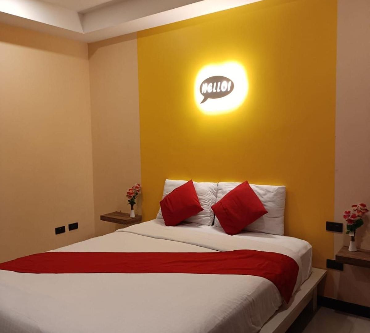 Aura โรงแรม
