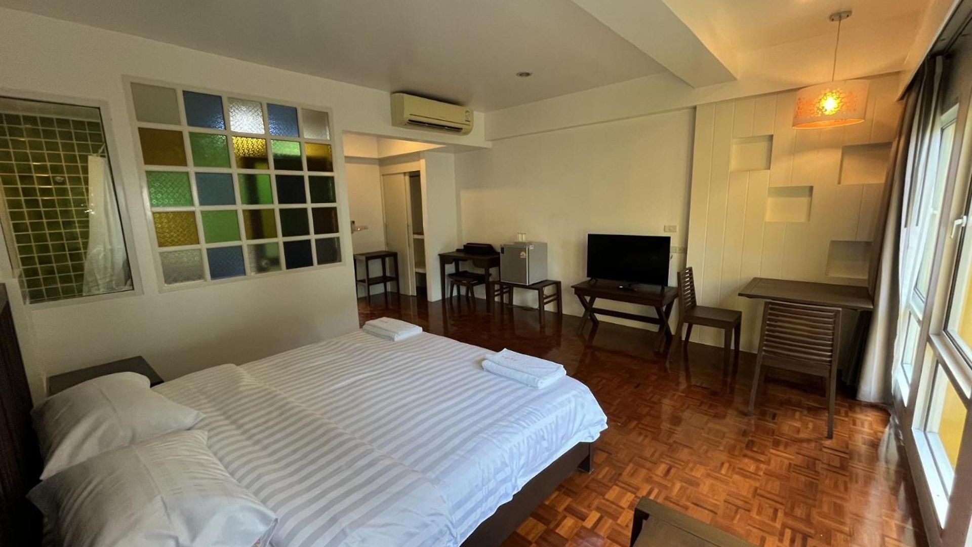 โรงแรมพำนักรับรอง Molecular Cloud *