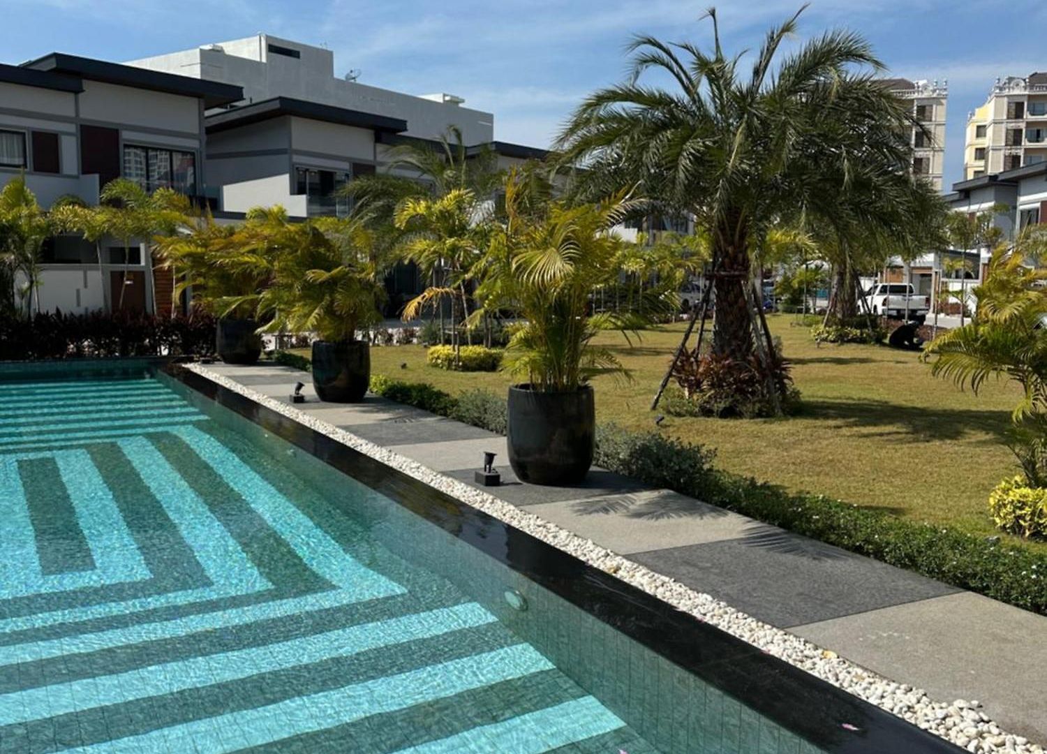 วิลล่า Deluxe Midtown 3bed