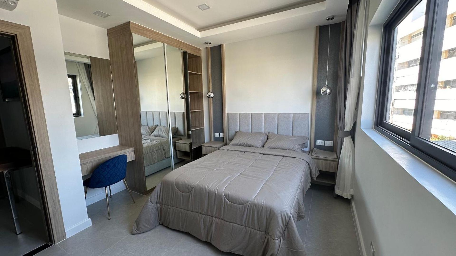 วิลล่า Deluxe Midtown 3bed Pattaya