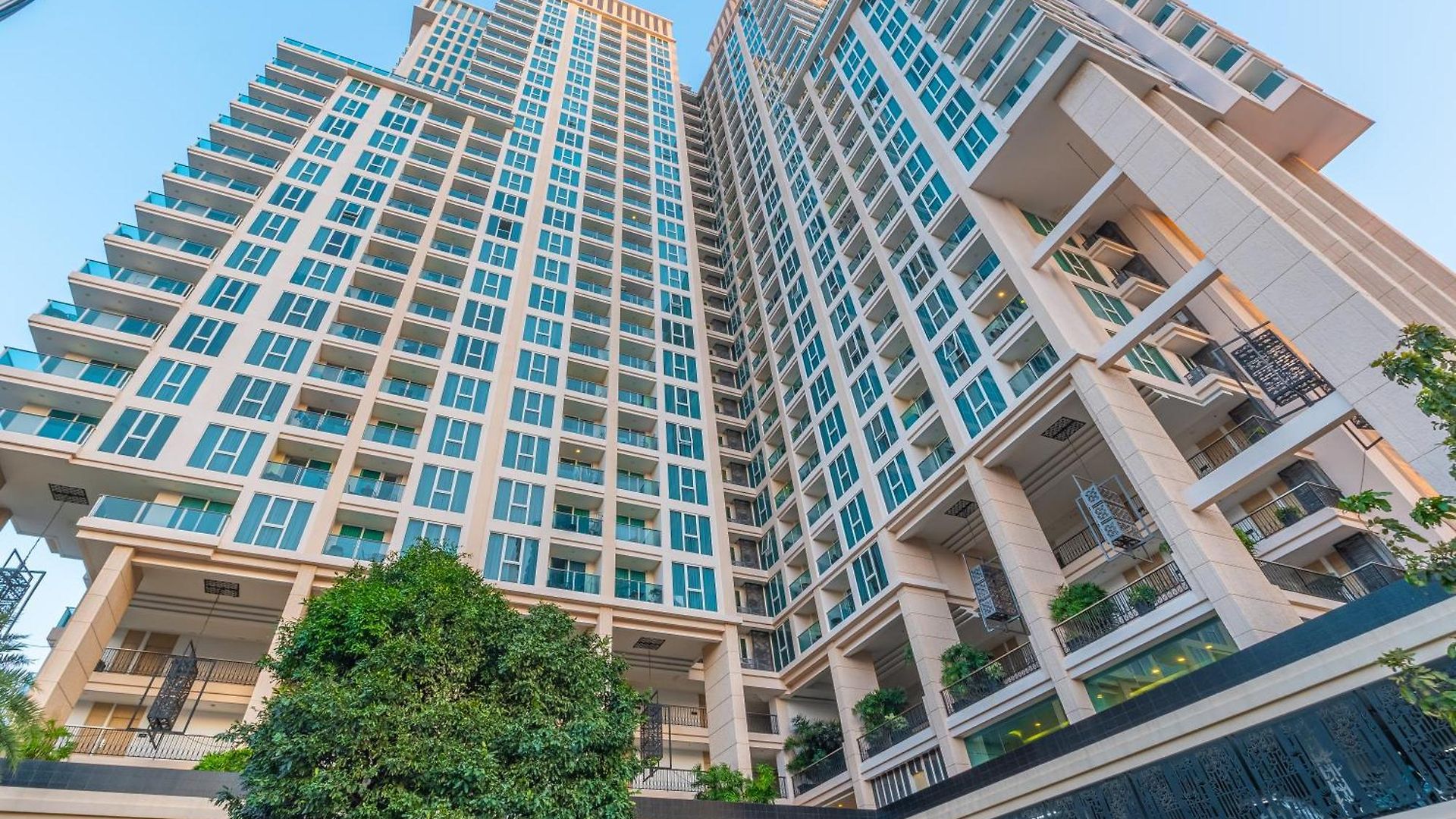 อพาร์ทเม้น Garden Tower By