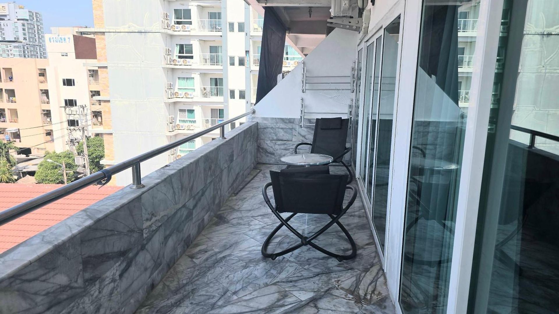 Big Soi 5 * Pattaya