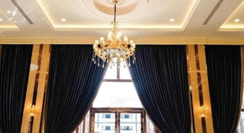 Lk Grand Empire โรงแรม 5*