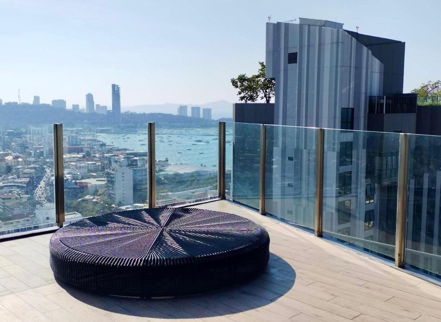 Pattaya Central Beach Apartment *