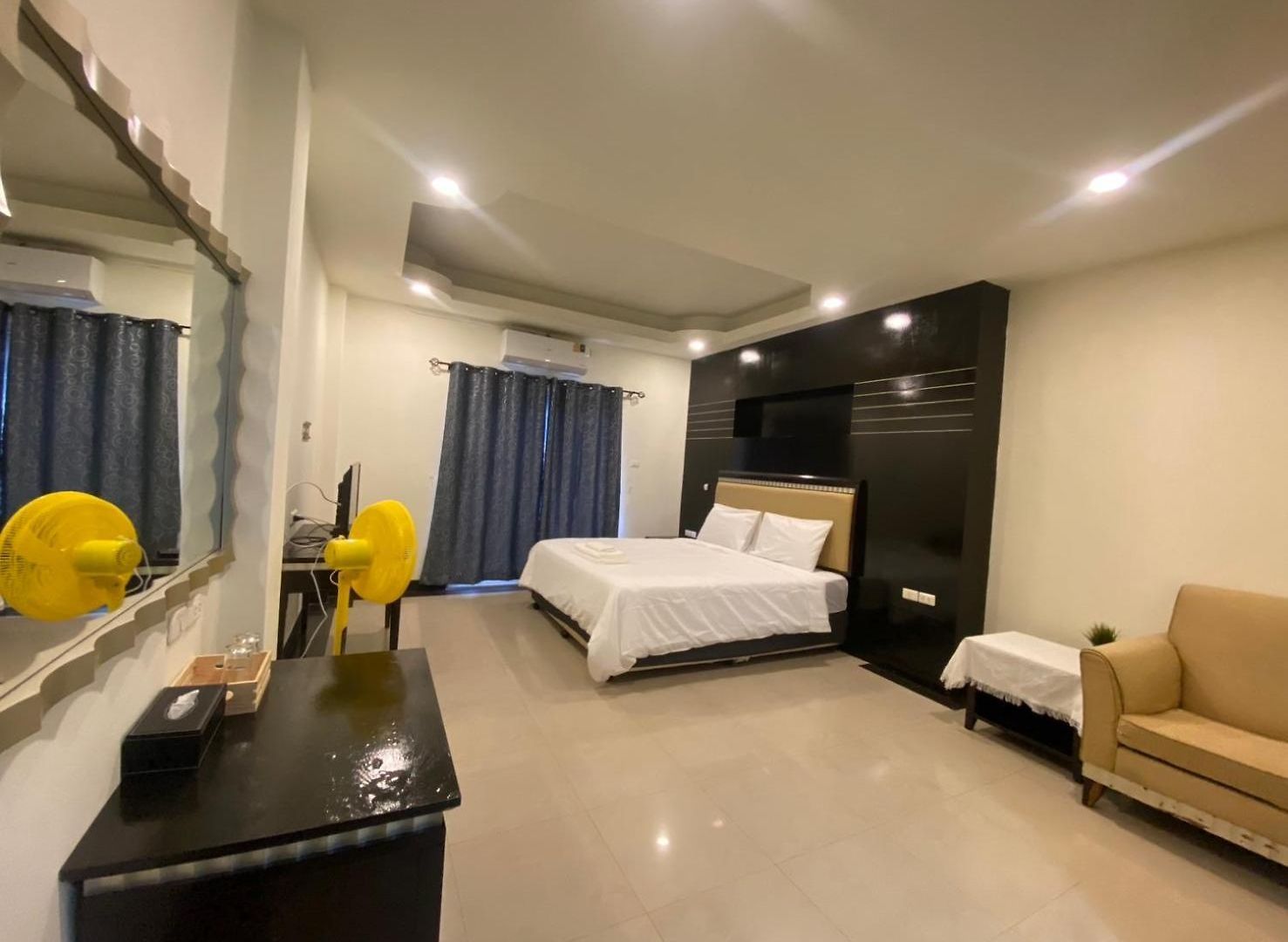 Buddy Hotel 3*