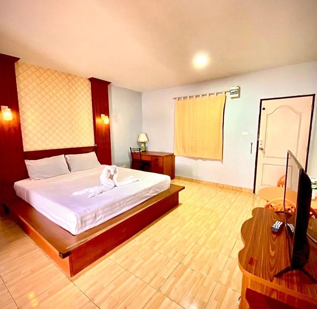 Green Beach Pattaya 2*