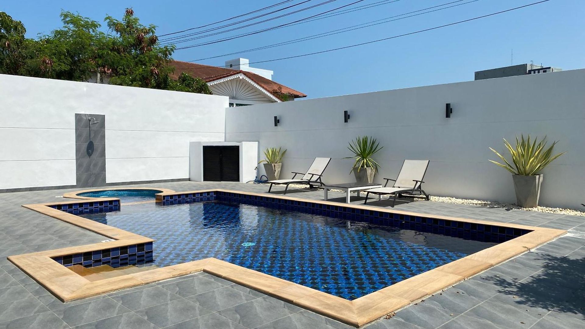 Pool 427 Nearby Walking Street * Pattaya