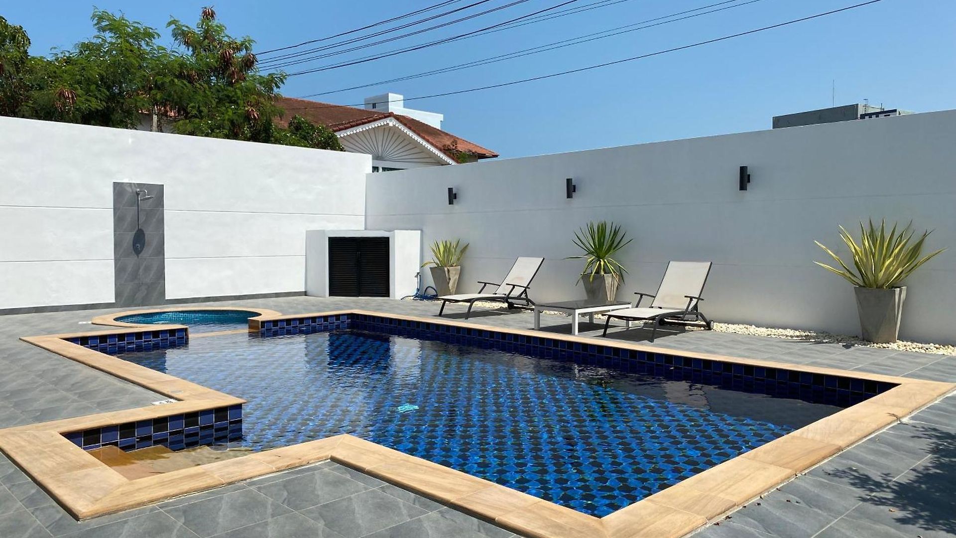 Pool 427 Nearby Walking Street Pattaya