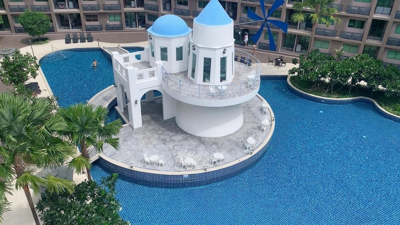 豪华两房两卫2 Bedrooms 2 Bathrooms 泳池公寓arcadia 靠近步行街 生活便利