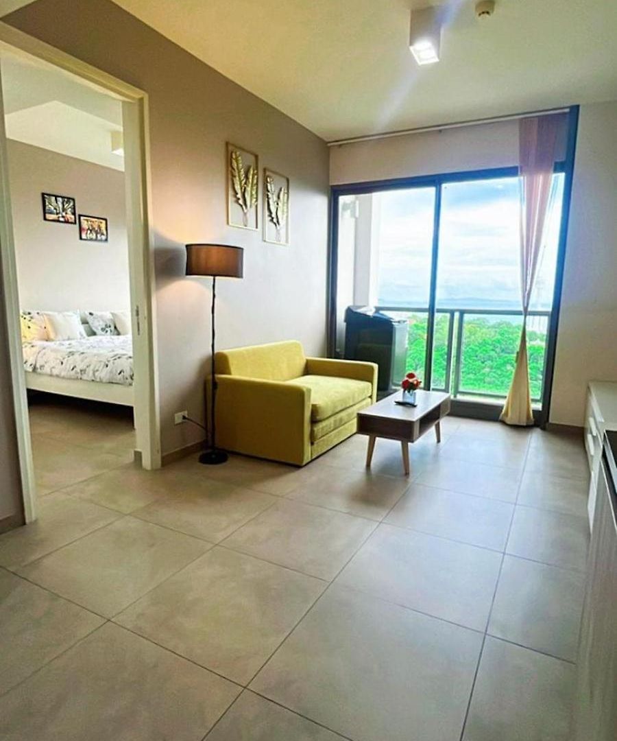 High Floor Sea View 2 Bed Room- Excellent Location อพาร์ทเม้น