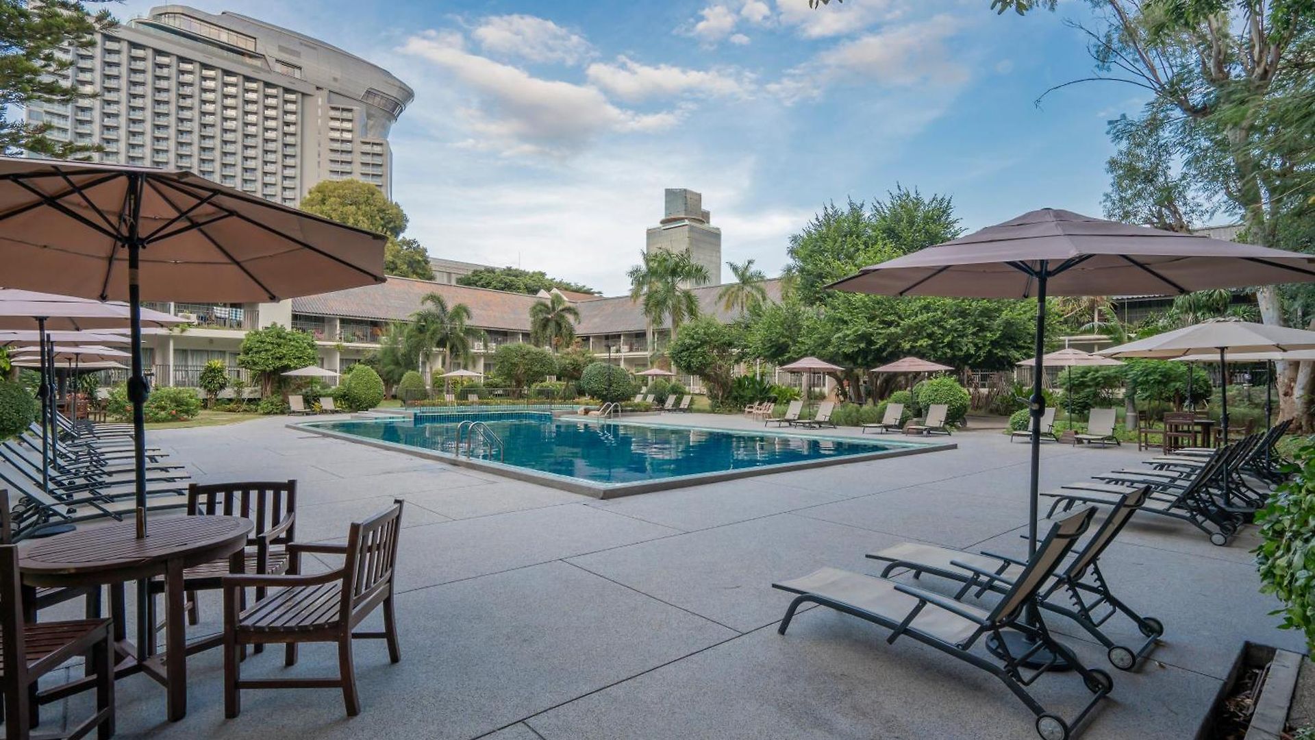 Sunshine Garden Resort Pattaya