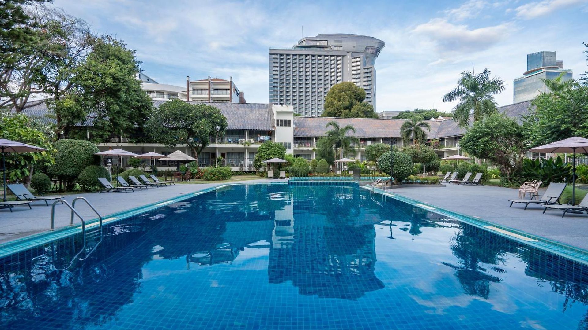 Resort Sunshine Garden