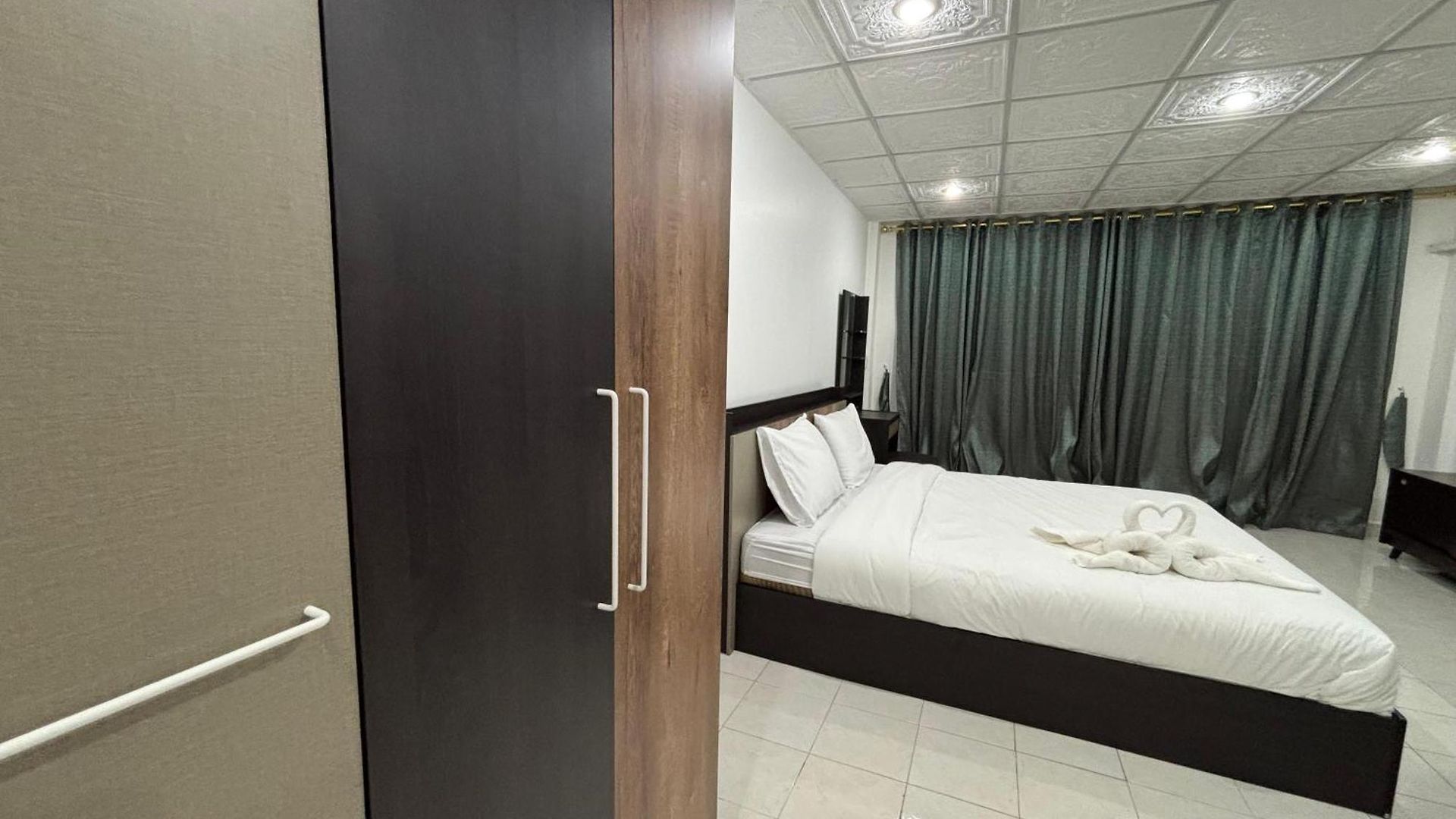 โรงแรม Charm