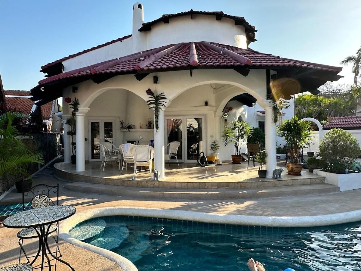 Sonasbaan, 3 Bed Pool วิลล่า