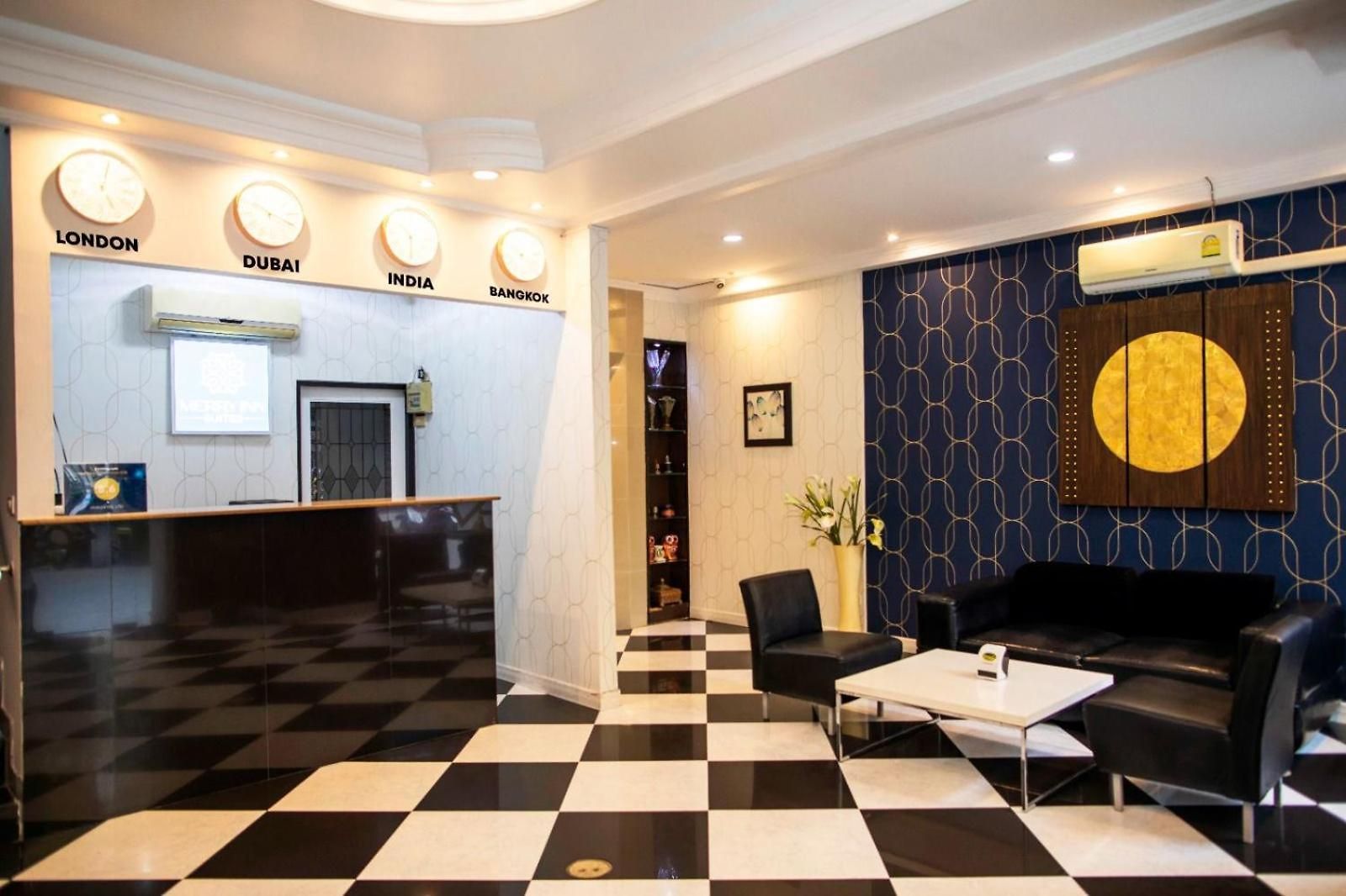 Merry Near Walking Street โรงแรม Pattaya