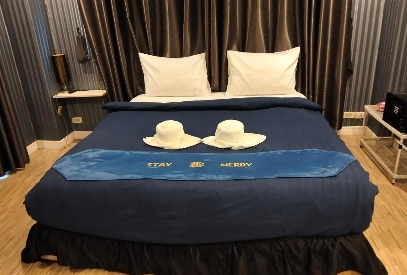 Merry Near Walking Street โรงแรม Pattaya