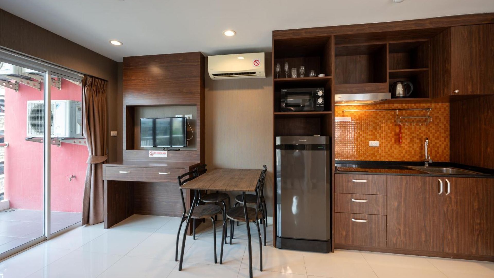 อพาร์ทเม้น New Nordic Marcus 2 By Apartwell Pattaya