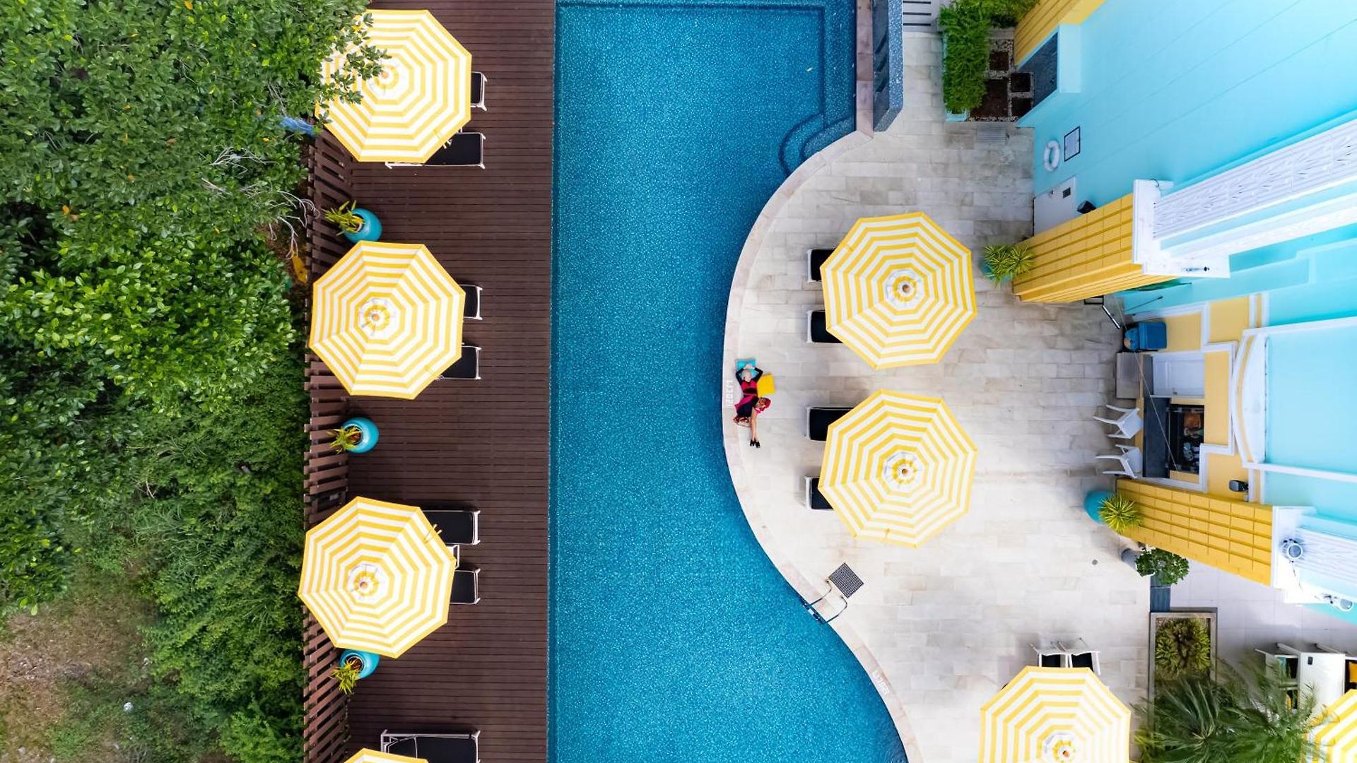 Wave โรงแรม 5*