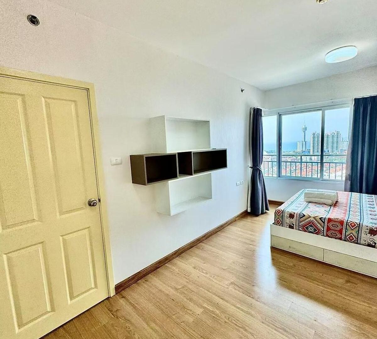 Supalai Sea View 1b1b Pattaya