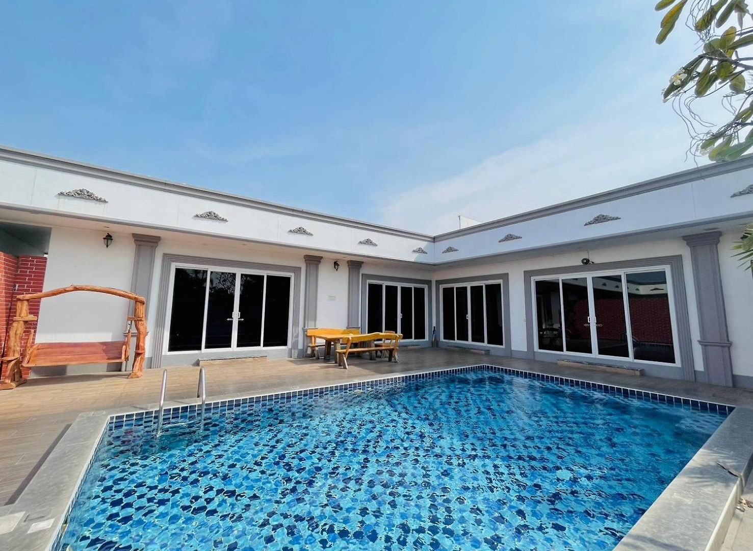 다빈치 풀빌라 Davinci Pool วันหยุดที่บ้าน