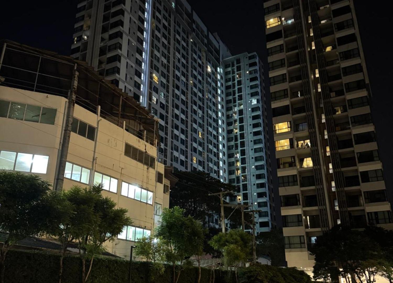 芭提雅市中心the Base 高端公寓酒店 Apartment