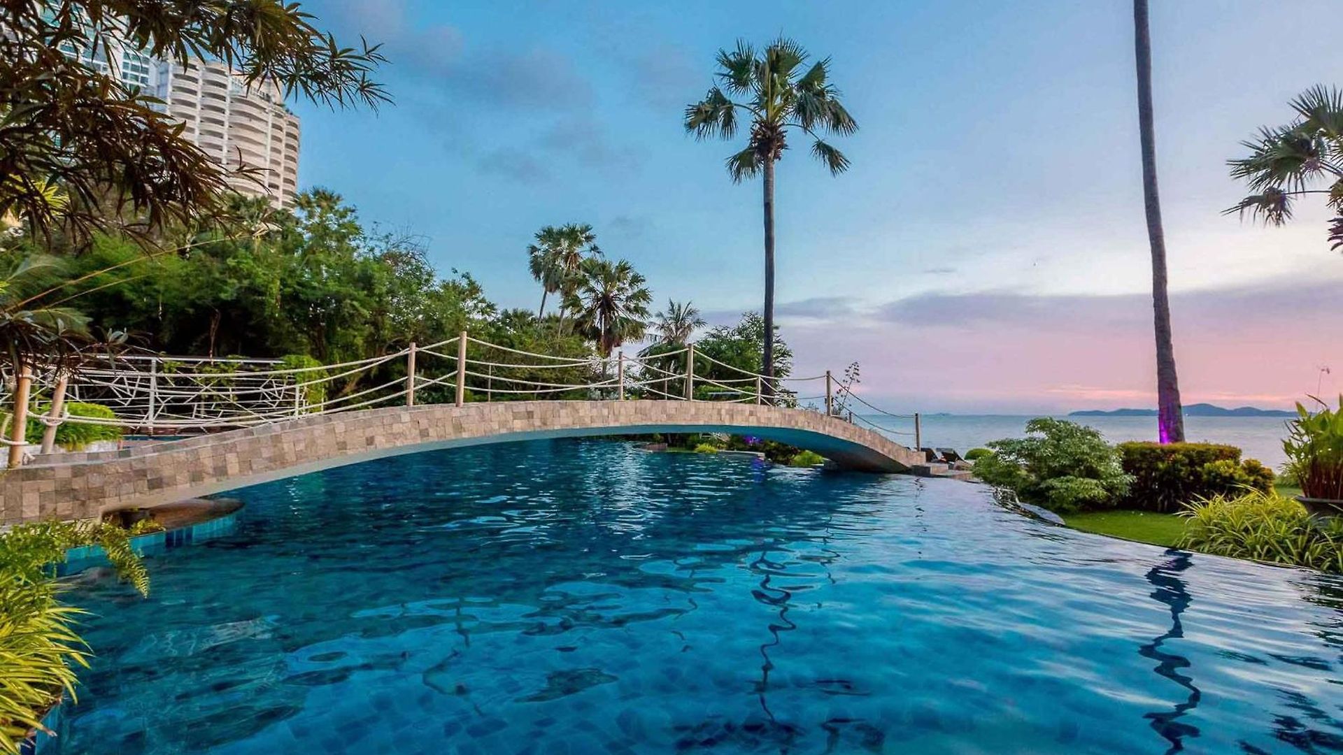 The Palm Wongamat - 1br Luxury Beachfront - Ocean View - 32 Floor อพาร์ทเม้น Pattaya