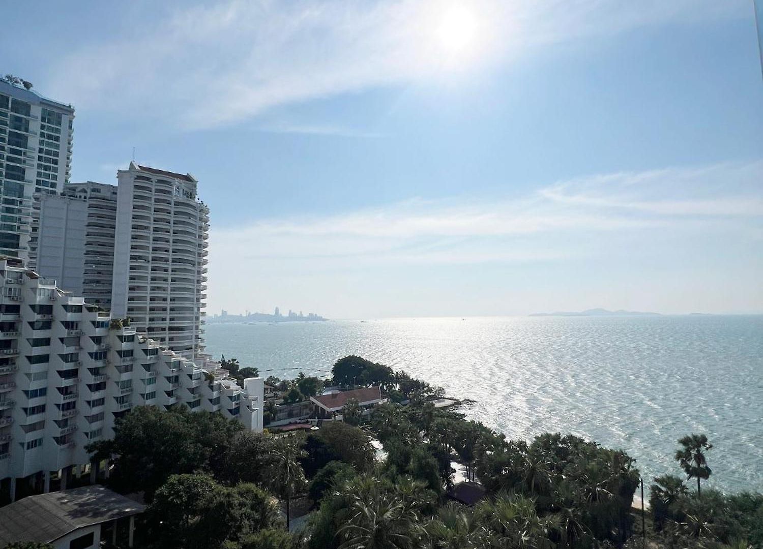 The Palm Wongamat - 2br Luxury Beachfront - Ocean View