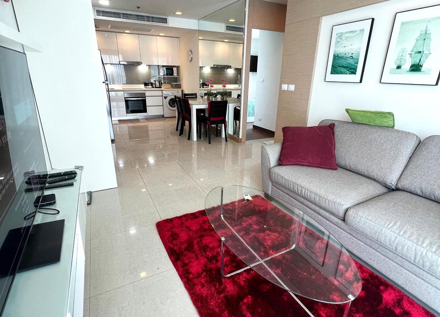 อพาร์ทเม้น The Palm Wongamat - 2br Luxury Beachfront - Ocean View *