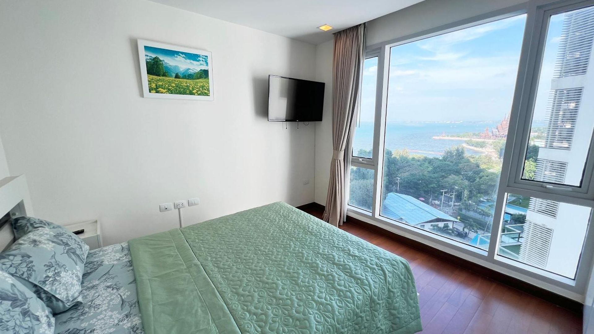 The Palm Wongamat - 2br Luxury Beachfront - Ocean View อพาร์ทเม้น