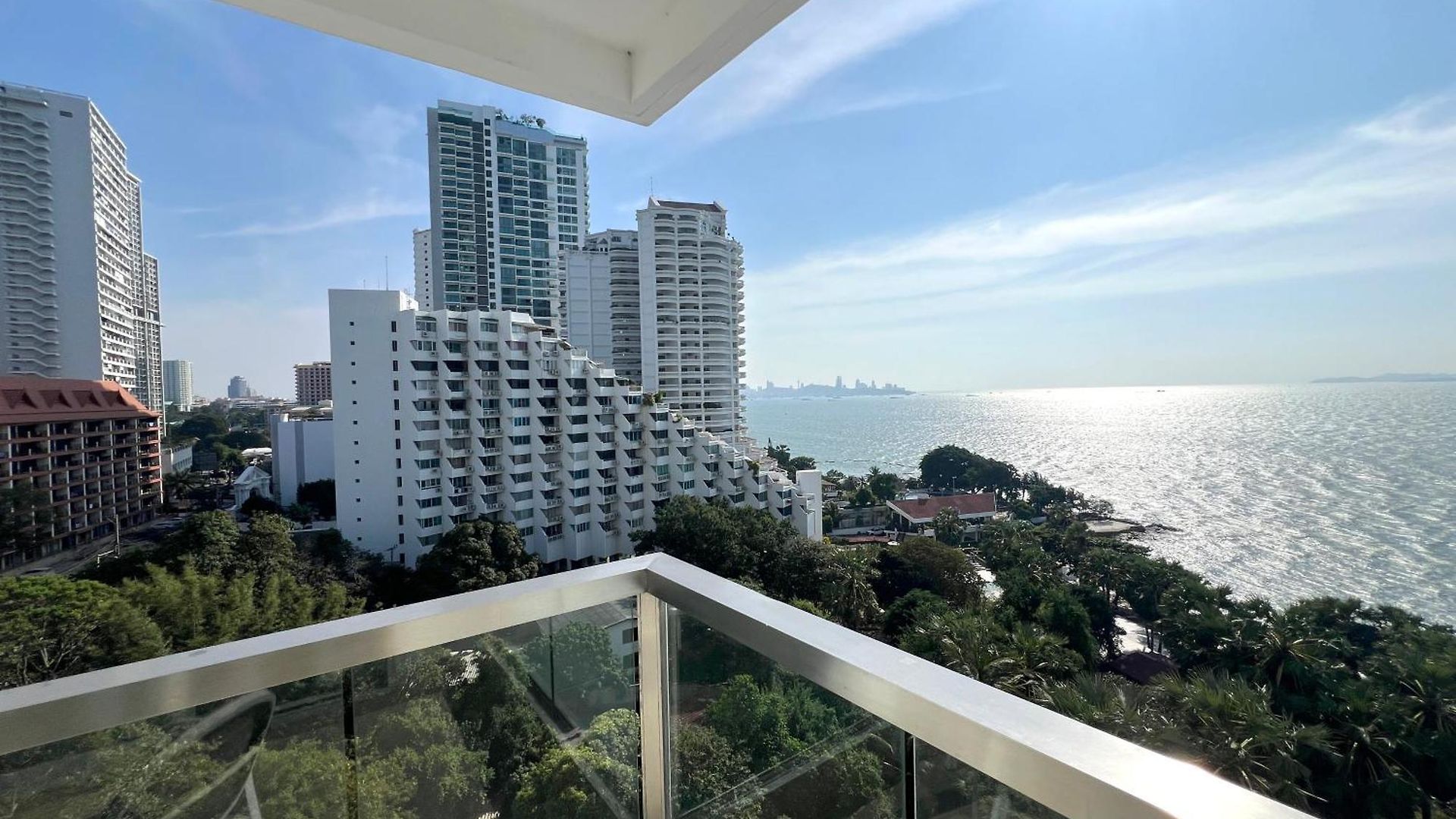 The Palm Wongamat - 2br Luxury Beachfront - Ocean View อพาร์ทเม้น Pattaya