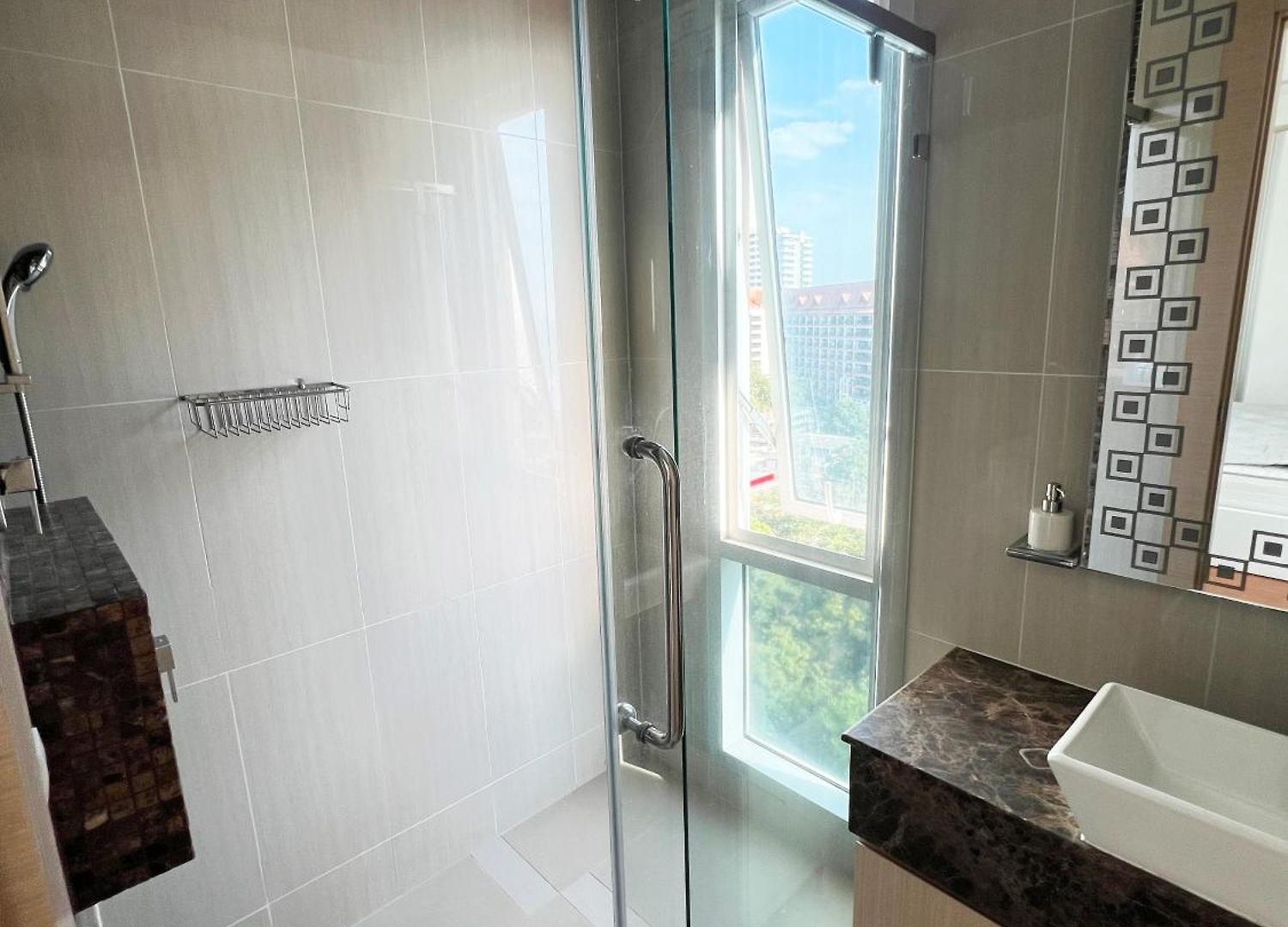 The Palm Wongamat - 2br Luxury Beachfront - Ocean View